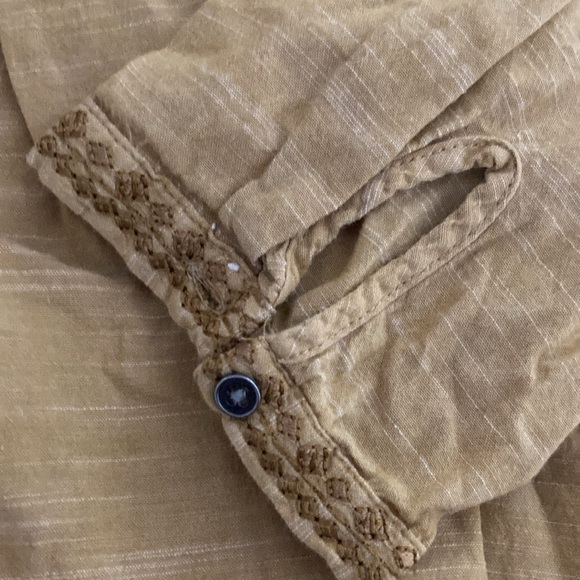 St. John’s bay Embroidered shirt - Picture 8 of 12